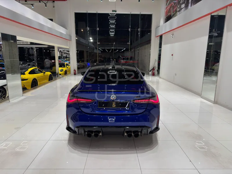 2023 بي ام دبليو الفئة ام إم 4 كومبيتيشن