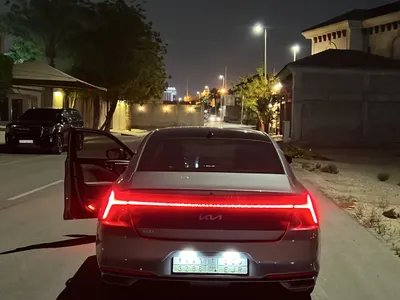 2022 Kia K8