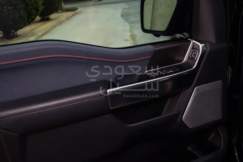 2023 فورد اف 150 رابتور