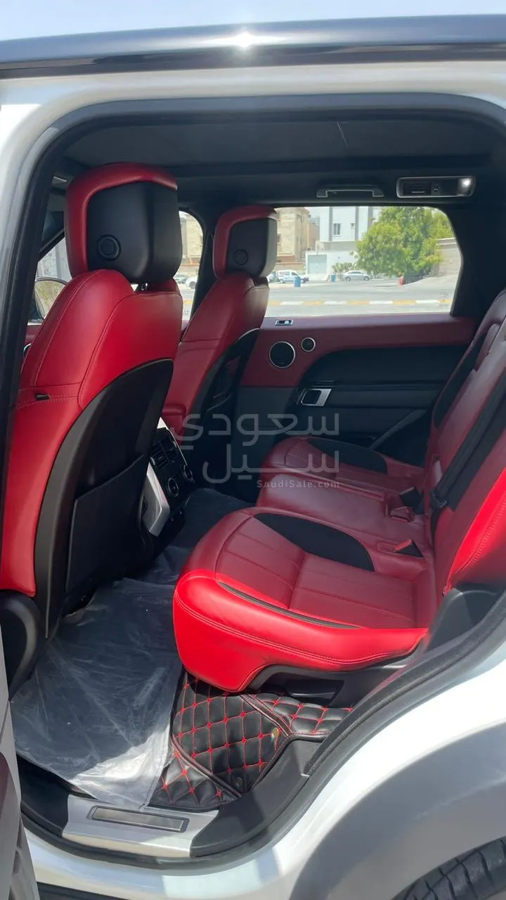 2020 لاند روفر رينج روفر سبورت اتش اس اي