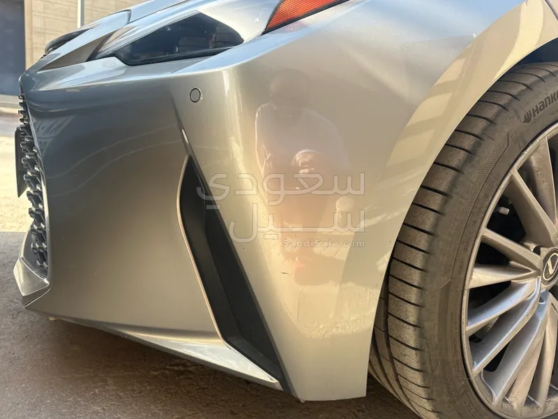 2022 Lexus IS 350