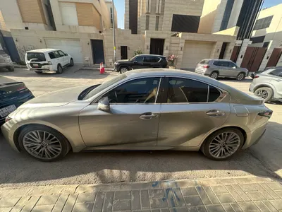 2022 Lexus IS 350