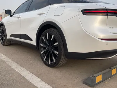 2023 Toyota Crown MAJESTA