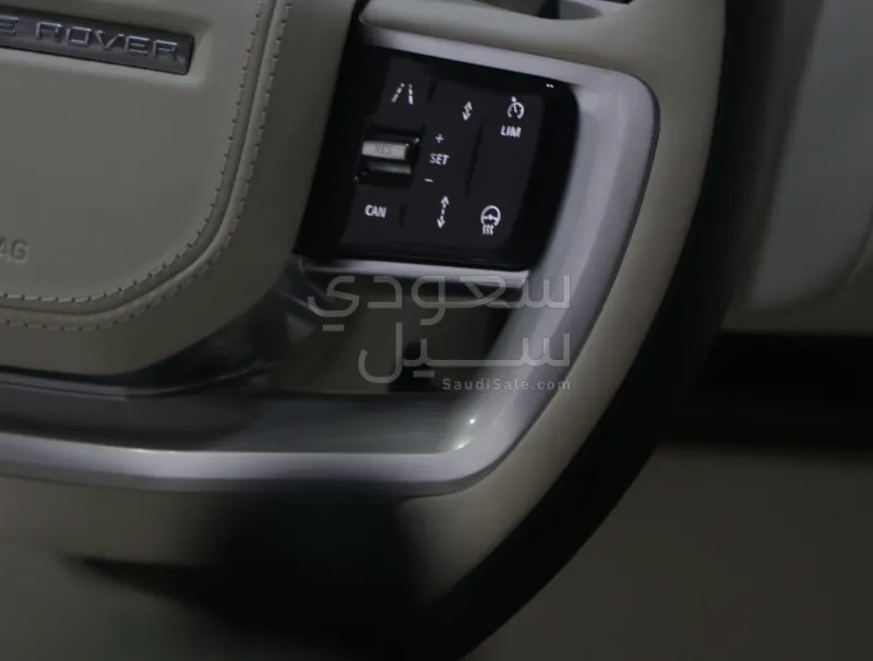 2025 Land Rover Range Rover HSE