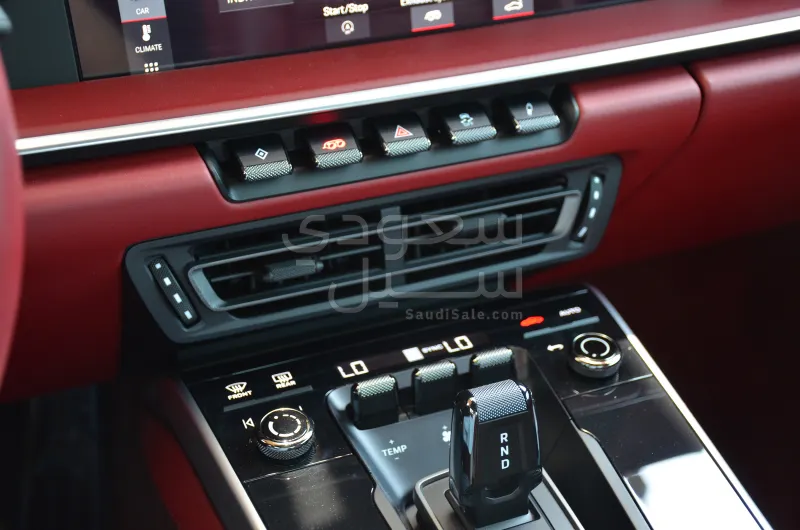 2021 Porsche 911 Carrera