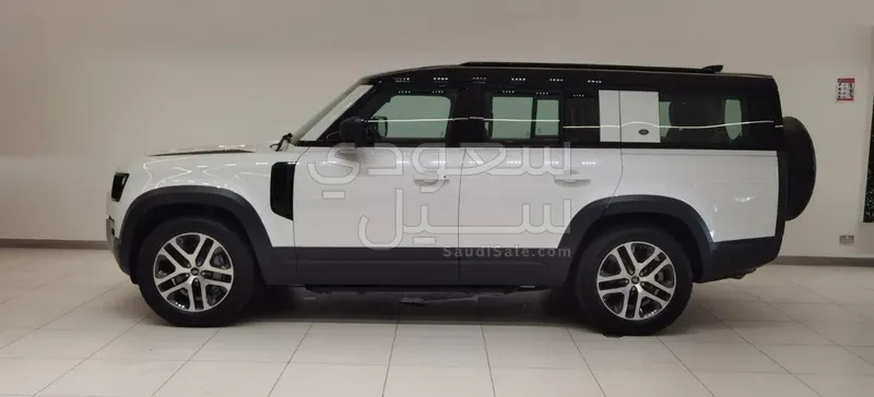 2023 Land Rover Defender 130