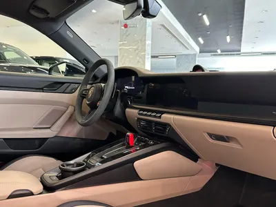 2025 بورش 911 كاريرا