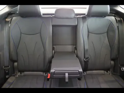 2025 Volkswagen TIGUAN R-Line