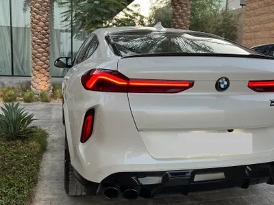 2021 بي ام دبليو الفئة اكس 6 إم كومبيتيشن