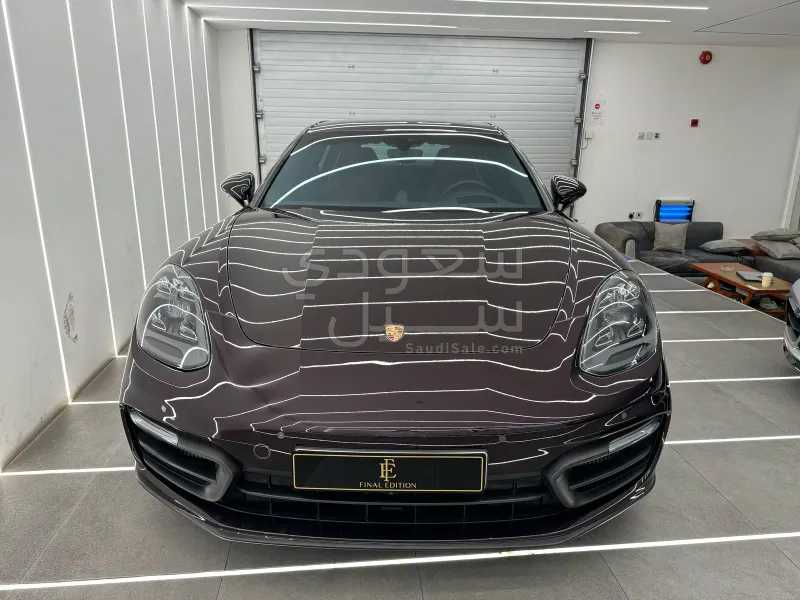 2022 Porsche Panamera