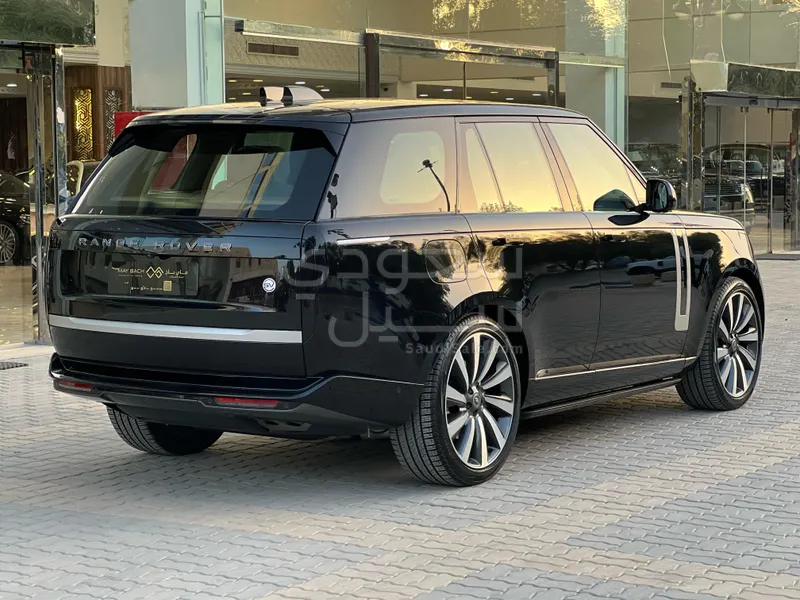 2024 Land Rover Range Rover SV Autobiography