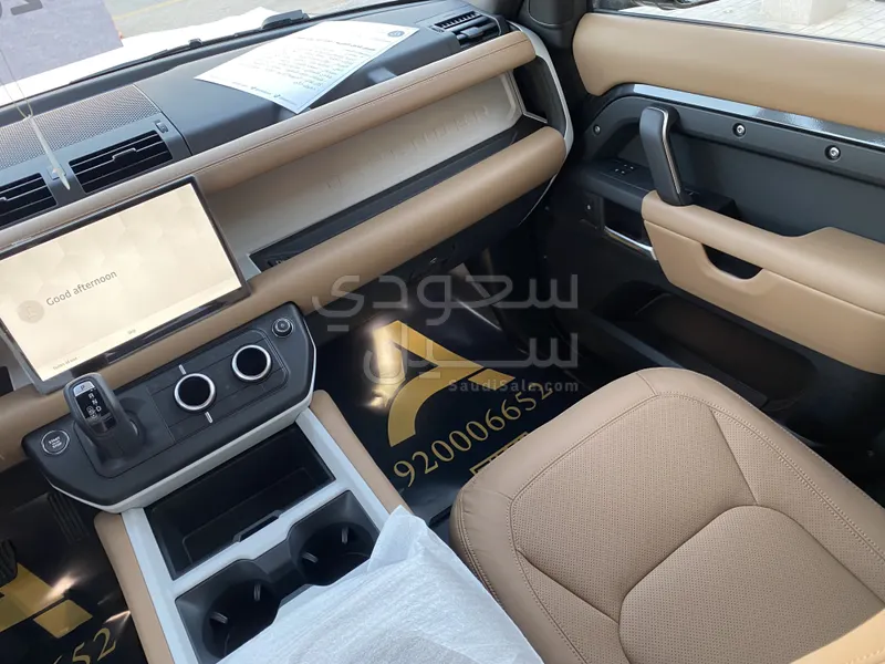2025 لاند روفر ديفيندر اكس داينمك