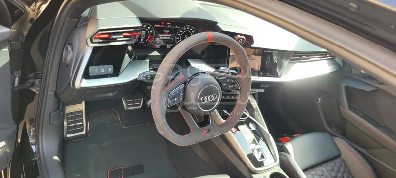 2023 Audi RS3