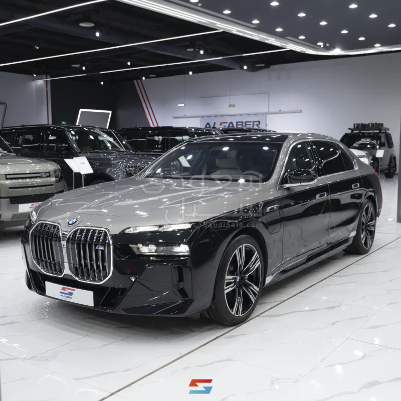 2024 بي ام دبليو الفئة السابعة 760أي