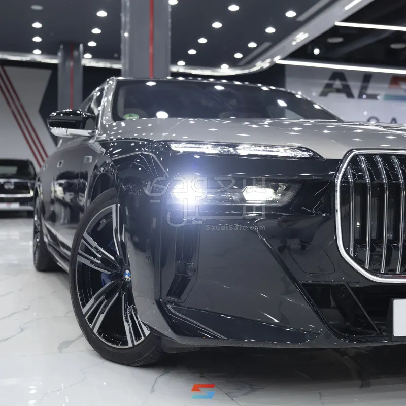 2024 بي ام دبليو الفئة السابعة 760أي