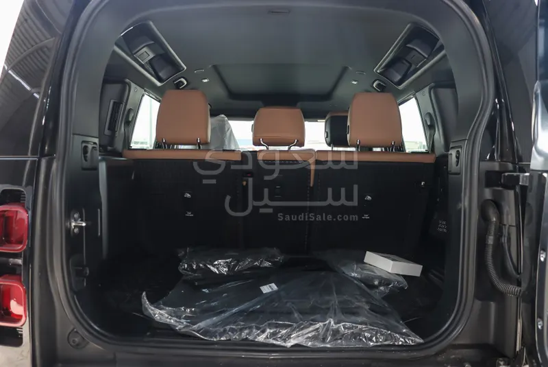 2025 Land Rover Defender