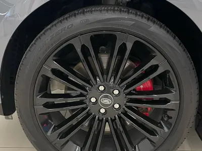 2024 Land Rover Range Rover Velar SE
