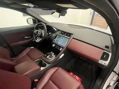 2024 Jaguar F-Pace R-DYNAMIC