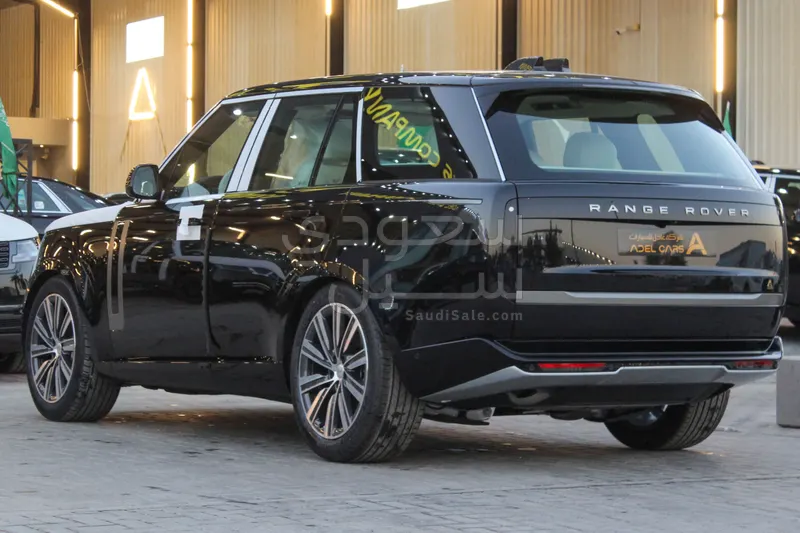 2025 Land Rover Range Rover HSE