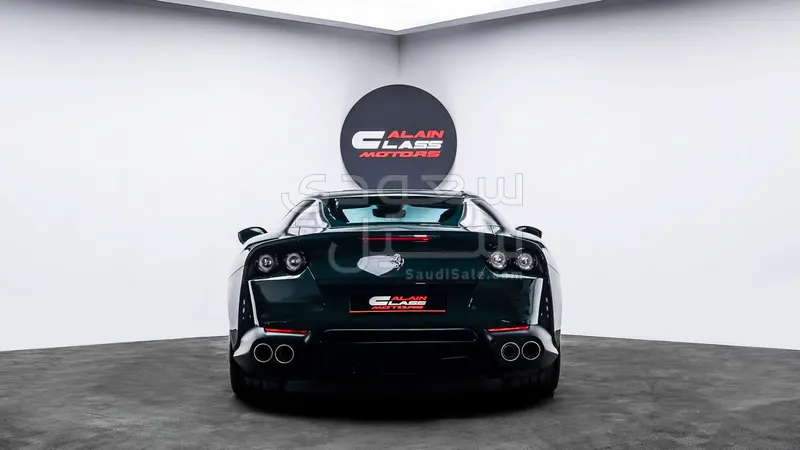 2021 Ferrari 812 GTS