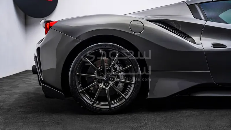 2020 Ferrari Pista 488