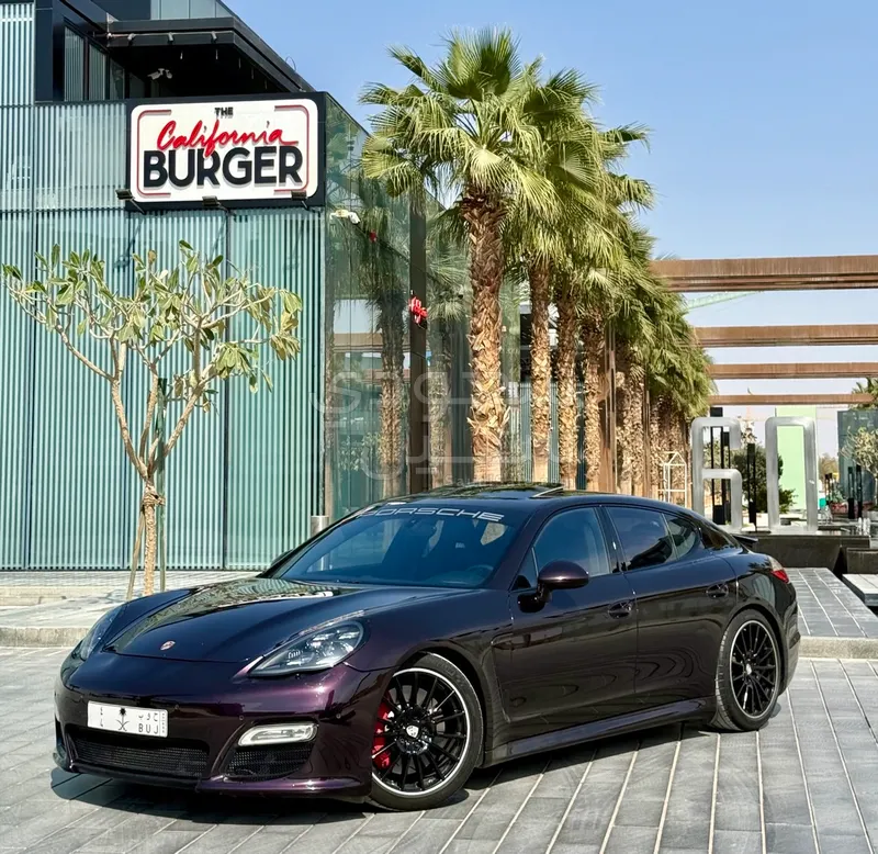 2013 Porsche Panamera GTS