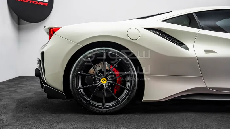 2020 Ferrari Pista 488