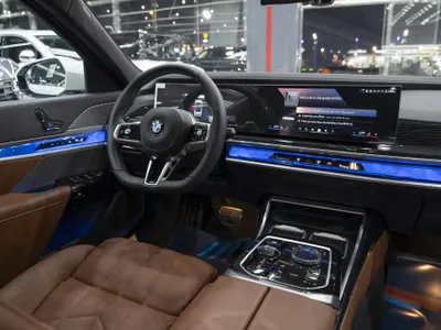 2025 BMW 7 Series 735i