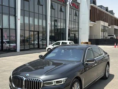 2022 BMW 7 Series 730Li