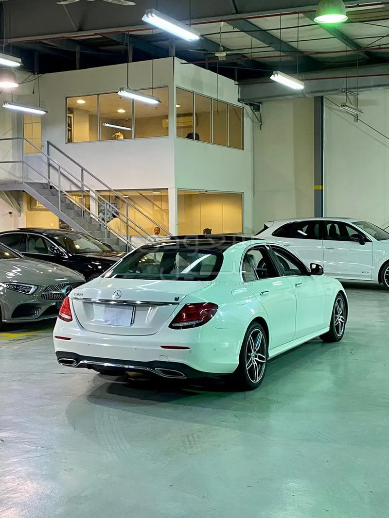 2018 Mercedes-Benz E 300