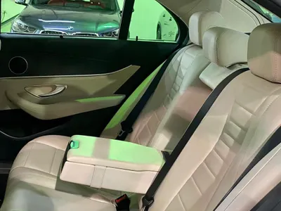 2018 Mercedes-Benz E 300
