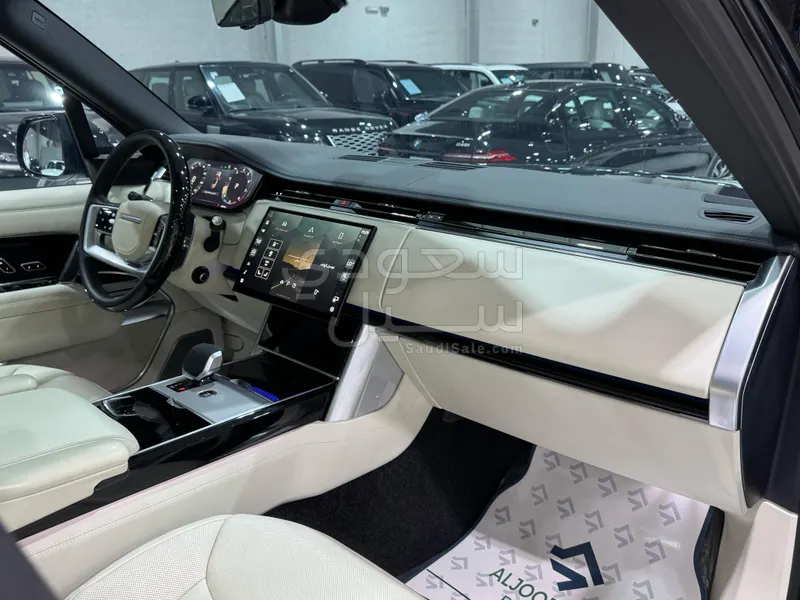 2024 Land Rover Range Rover Autobiography