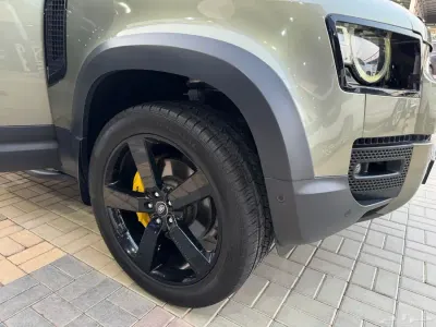 2021 Land Rover Defender HSE