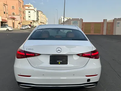 2022 مرسيدس - بنز سي 300