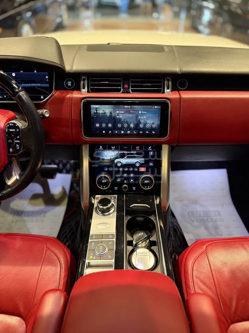 2020 Land Rover Range Rover Autobiography