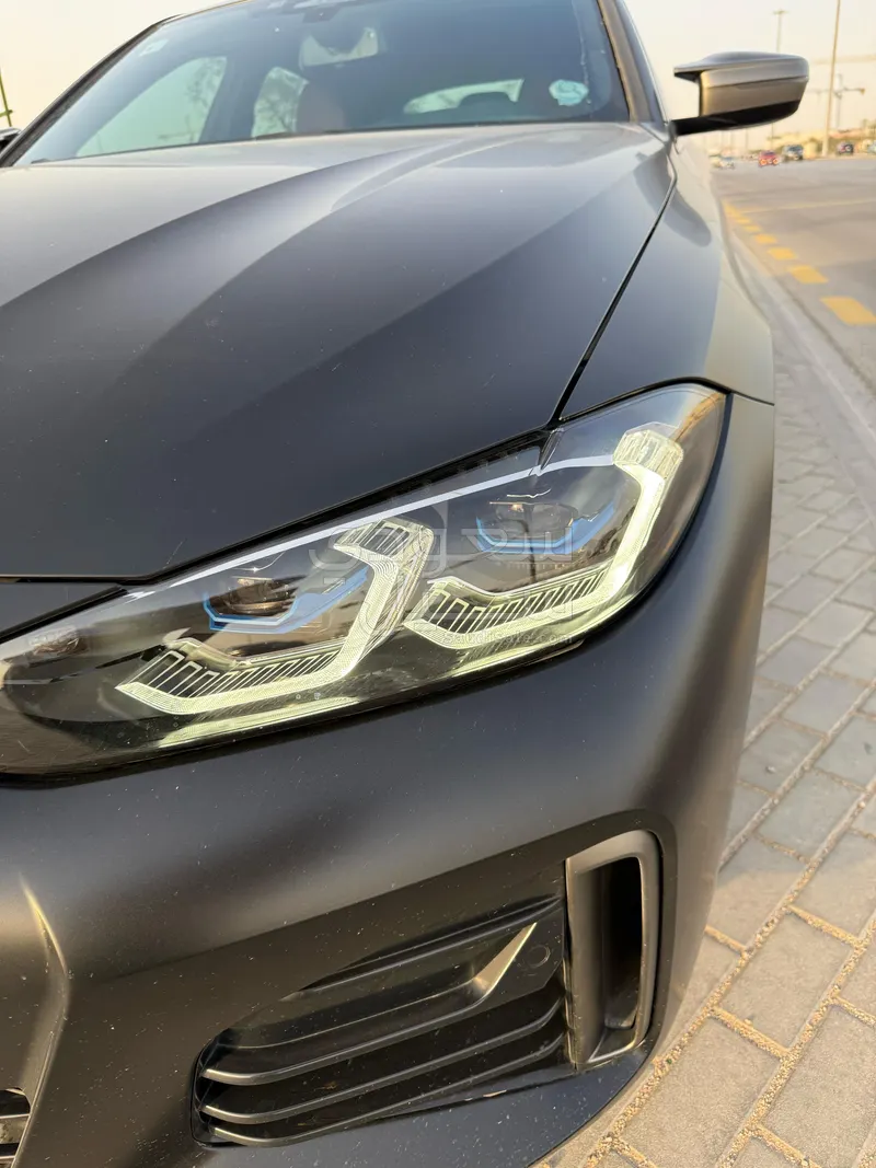 2022 بي ام دبليو الفئة الرابعة إم440 أي