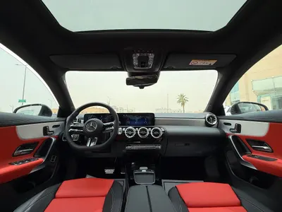 2025 Mercedes-Benz CLA 200