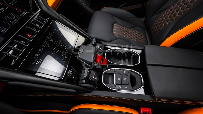 2024 Lamborghini URUS S