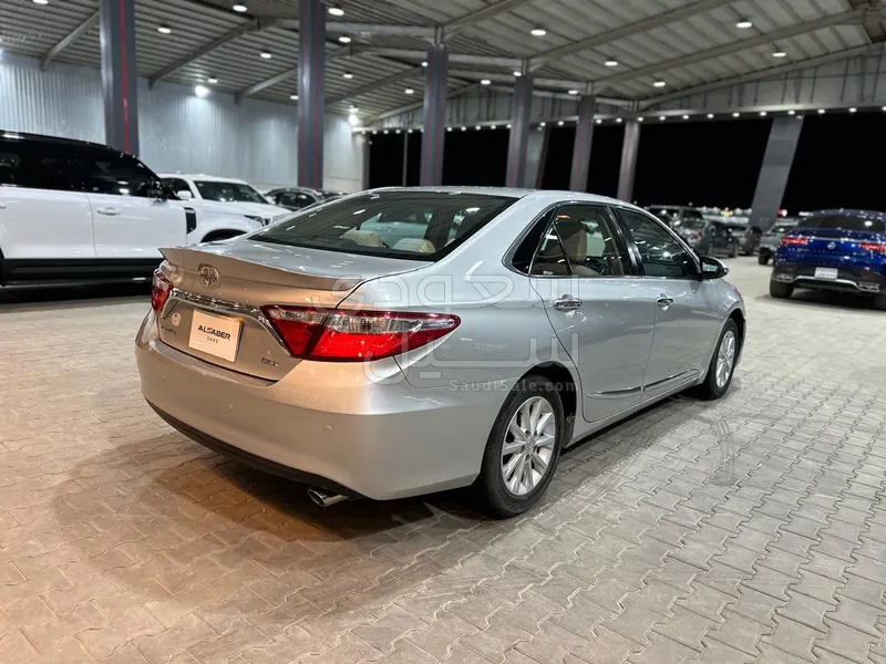 2016 Toyota Camry GLX