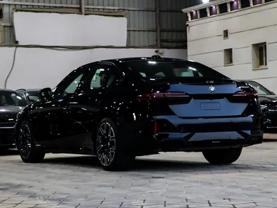 2025 بي ام دبليو الفئة الخامسة 520 أي