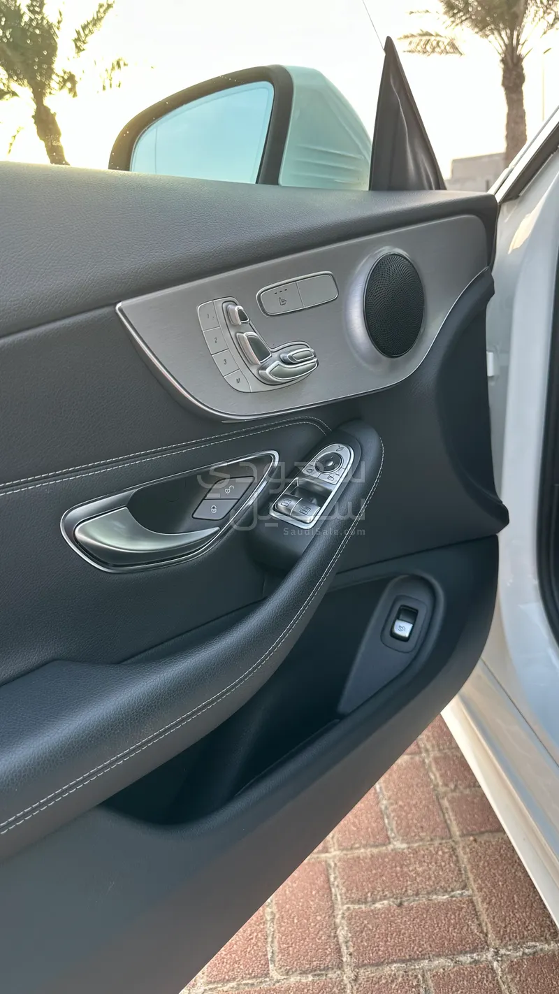 2020 مرسيدس - بنز سي 200