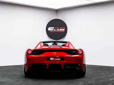 2015 فيراري 458 سبيشل