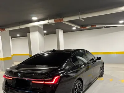 2020 بي ام دبليو الفئة السابعة 730 إل أي