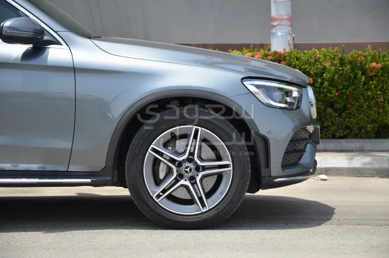 2021 Mercedes-Benz GLC 200