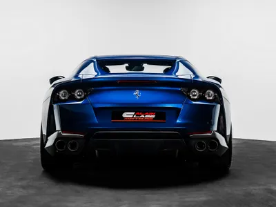 2021 فيراري 812 جي تي اس