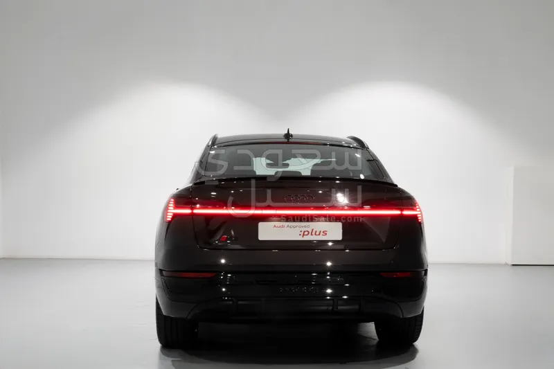 2023 Audi e-tron Sportback S line 55 quattro