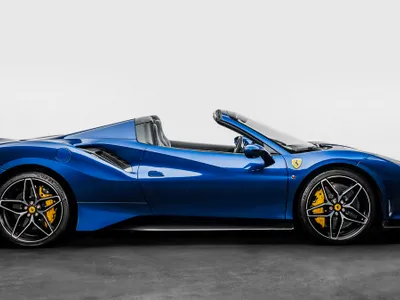 2020 فيراري بيستا 488