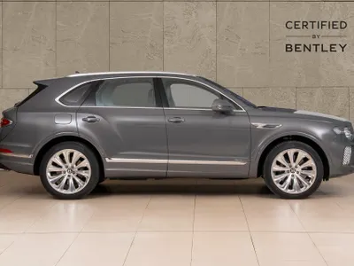 2025 Bentley Bentayga V8