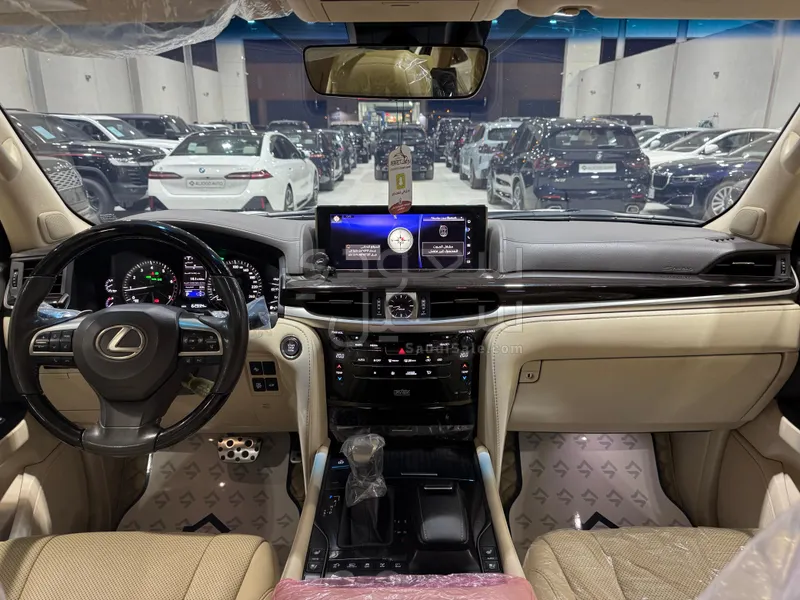 2021 Lexus LX 570