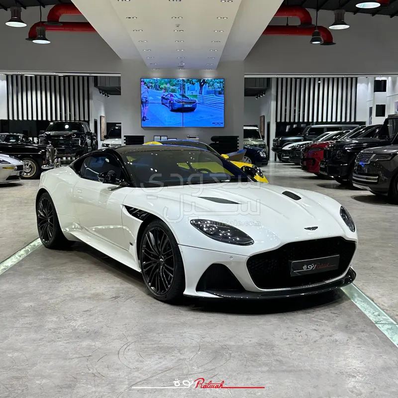 2022 Aston Martin DB S